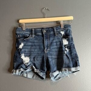 Hollister | mid rise jean shorts